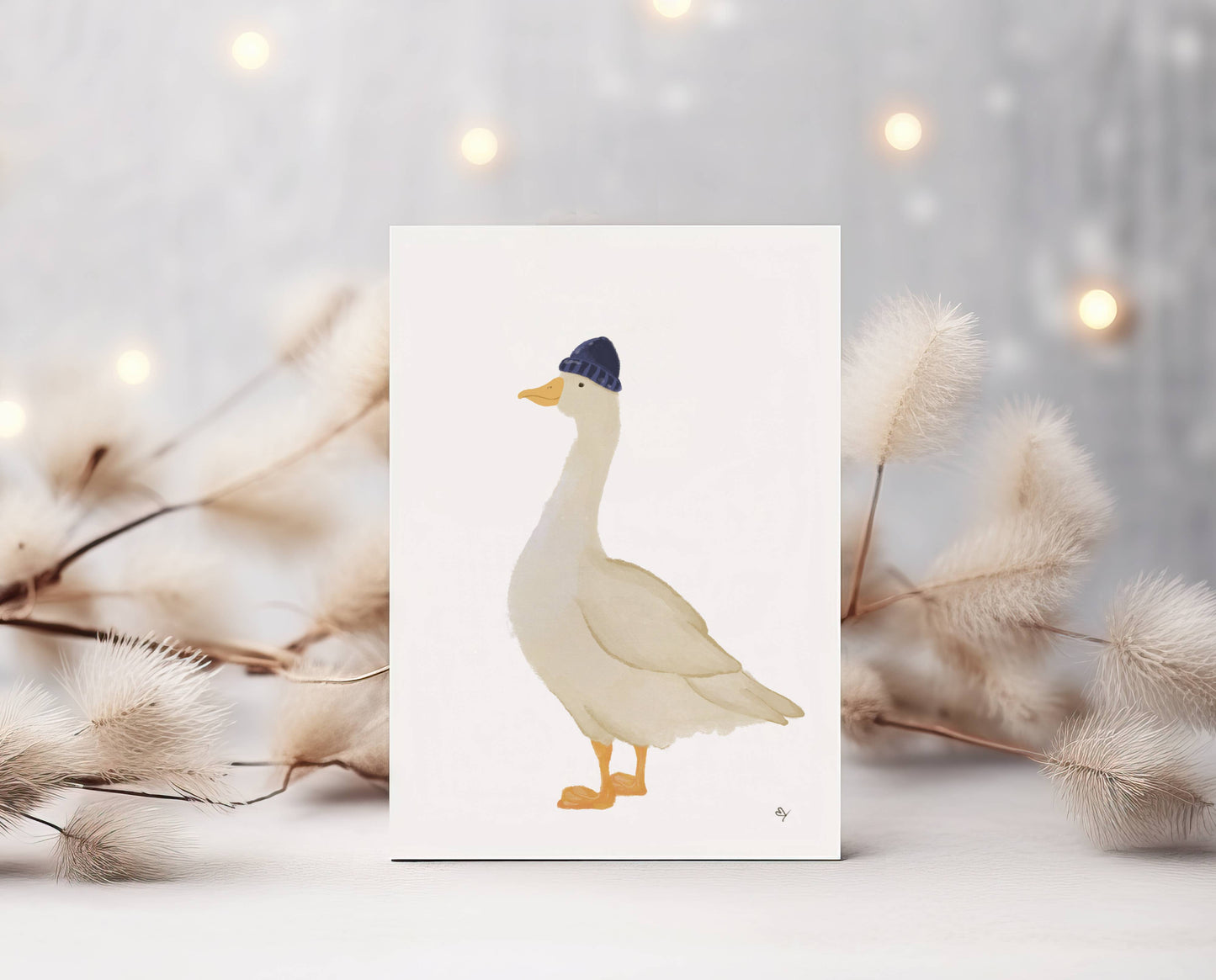 Grüße und Wünsche zu Weihnachten oder zum Geburtstag auf diese süße selbstgemalte Karte. Aquarell-Kreide-Zeichnung.