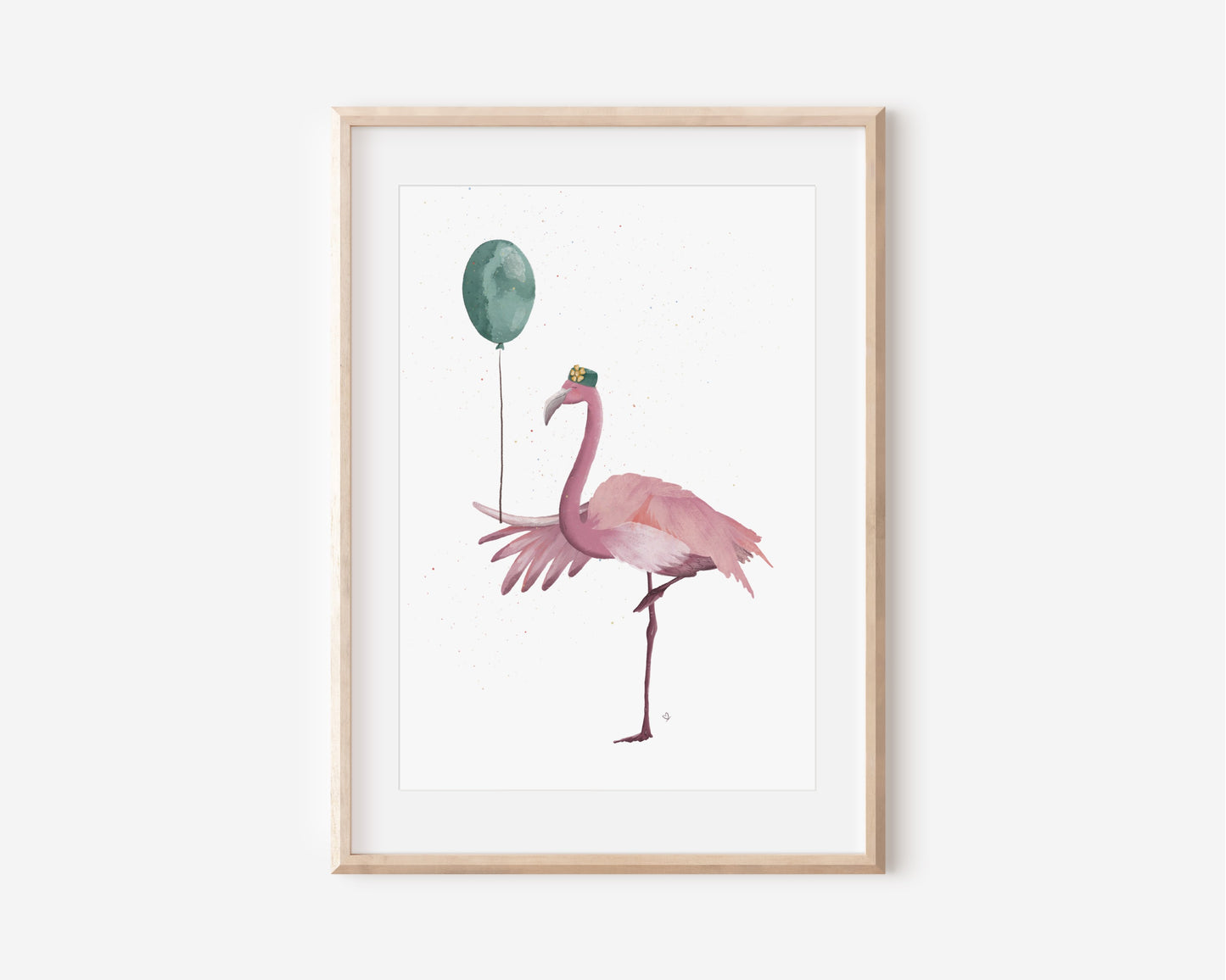 Poster im Rahmen von rosa Flamingo mit grünem Hut, der einen mintgrünen Luftballon im Flügel hält. Um ihn herum fliegt buntes Konfetti. Für Kinder oder Erwachsene als Geschenk oder Wanddeko.